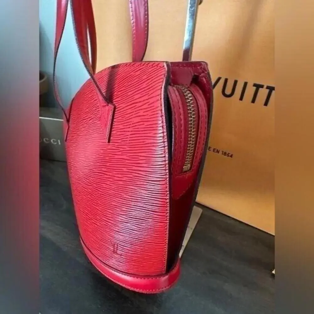 Louis Vuitton Saint Jacques PM Epi Leather Shoulder Bag